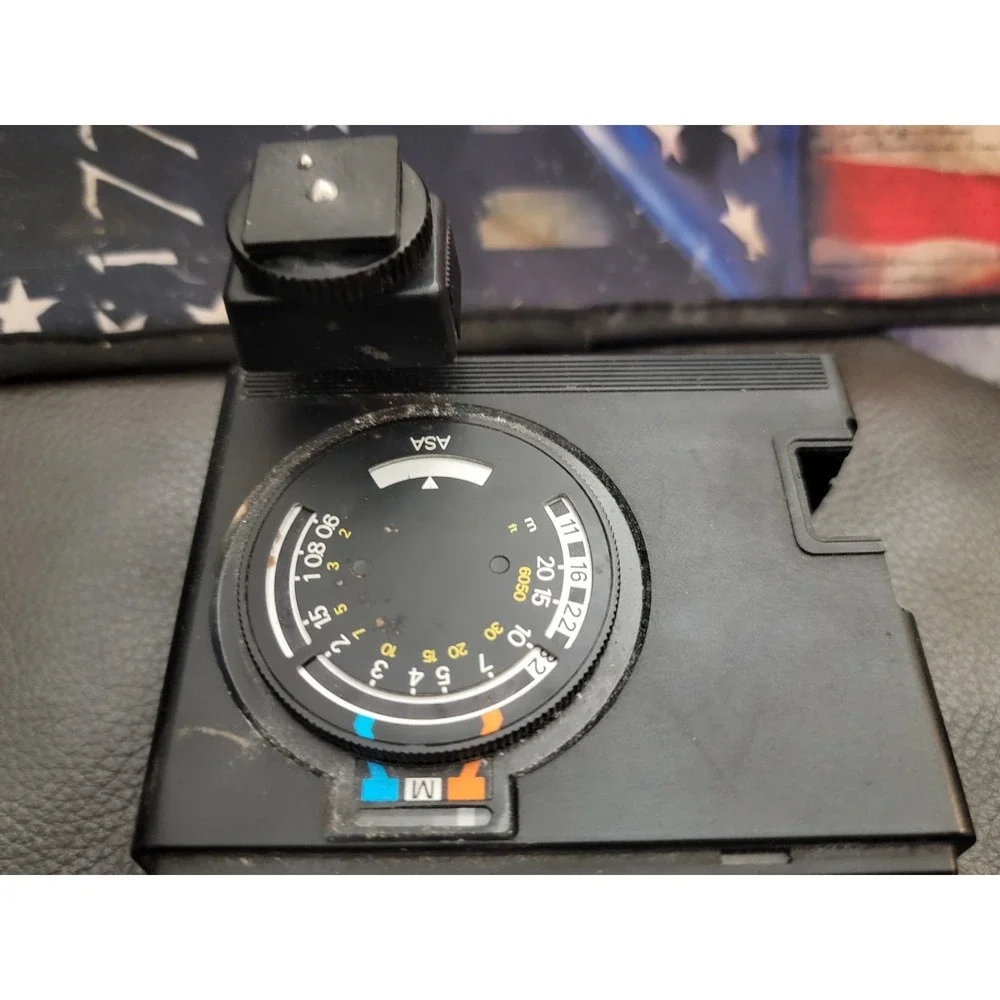 Nikon SB-10 Speedlight Flash – For Parts / Repair – Corrosion